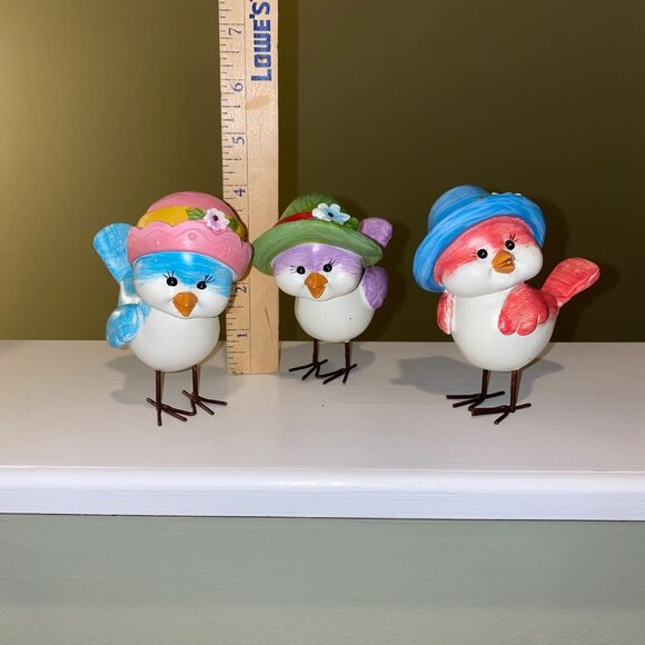 Bird figurines trio bird decor Easter springtime decoration spring tiered tray - Picture 3 of 8